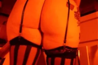 Thick SNOW BUNNY 👀💦🔥 ...Let me Drain You Daddy 👀 - Image 9